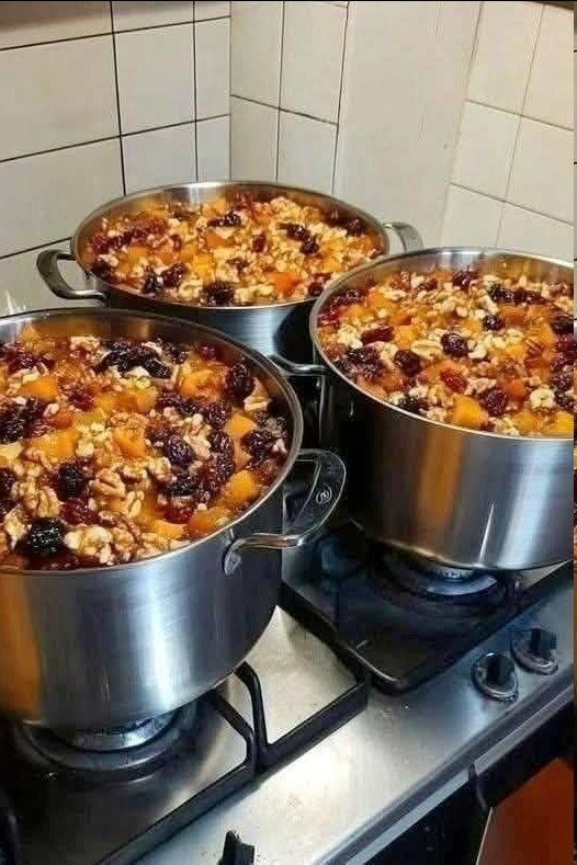 Unlock a Treasured Family Secret: The Ultimate Guide to Authentic Capirotada (Mexican Bread Pudding)