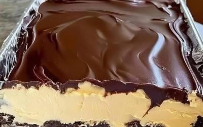 Easy Chocolate Eclair Dessert