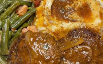 How to Make Mouthwatering Salisbury Steak – A Comfort Food Classic Done Right 🥩🍲