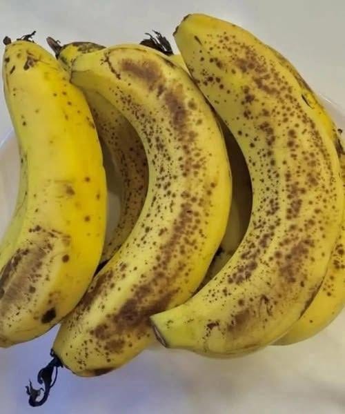 Doctors Reveal What Really Happens When You Eat Bananas — What People With Diabetes Need to Know